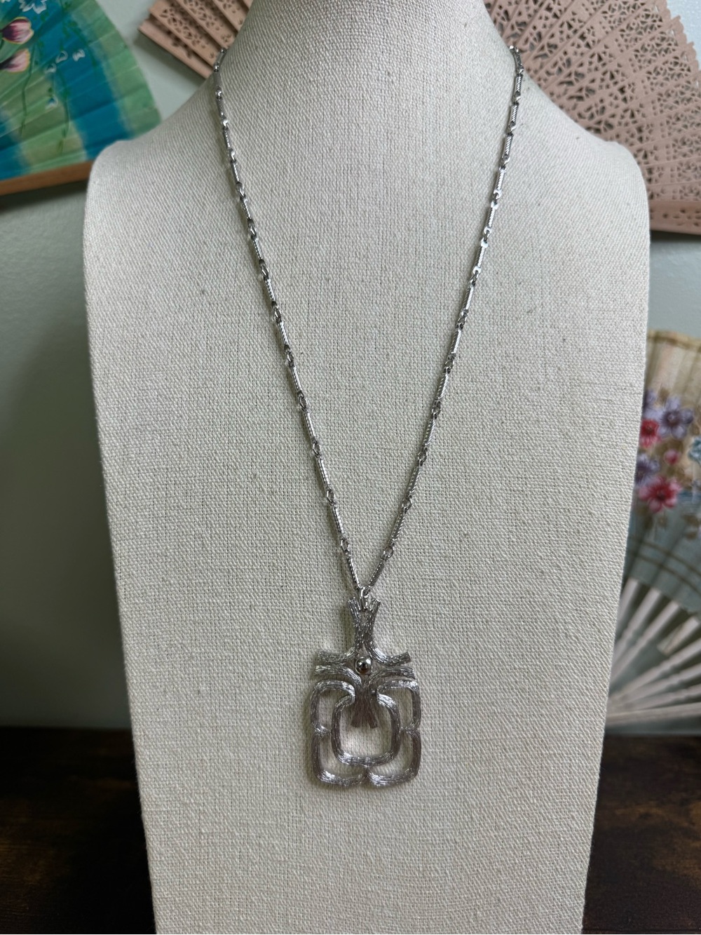 Avon 1974 MAYAN Silver-Tone Abstract Pendant Necklace